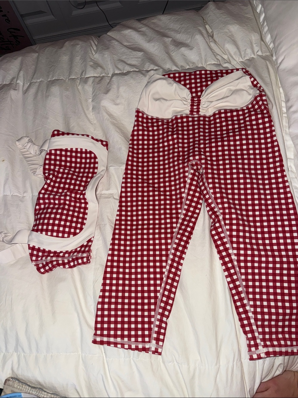 Astoria Red Gingham Set